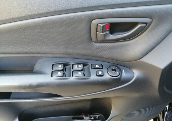 Hyundai Tucson cena 14200 przebieg: 214909, rok produkcji 2006 z Włocławek małe 137
